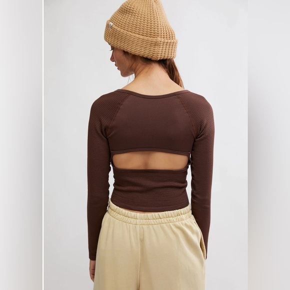 NWT Free People FP Movement Bail Out Long Sleeve Layer Cocoa M/L - Picture 2 of 7